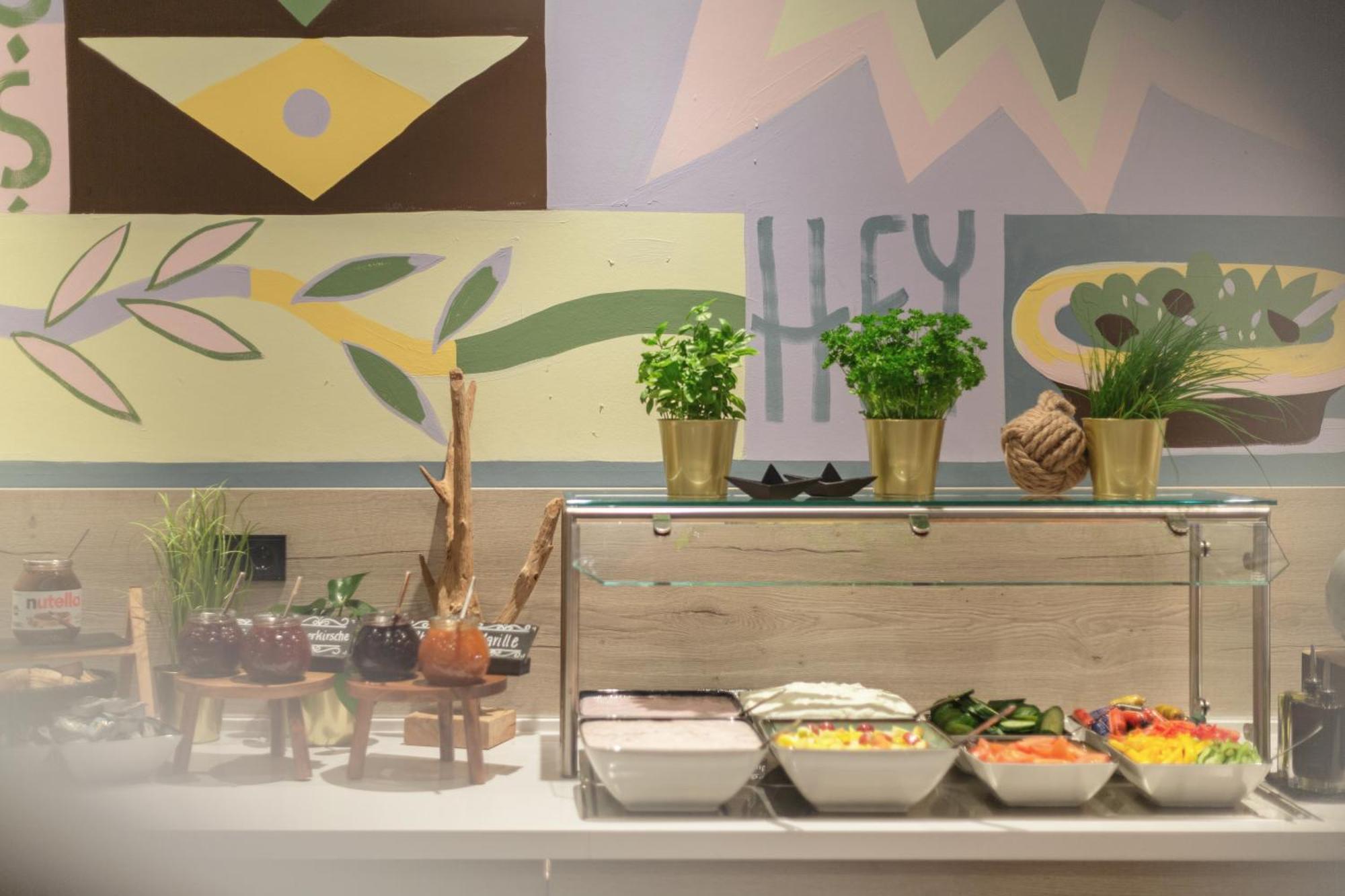 Holiday Inn - The Niu, Yen Hamburg City By Ihg Exterior foto